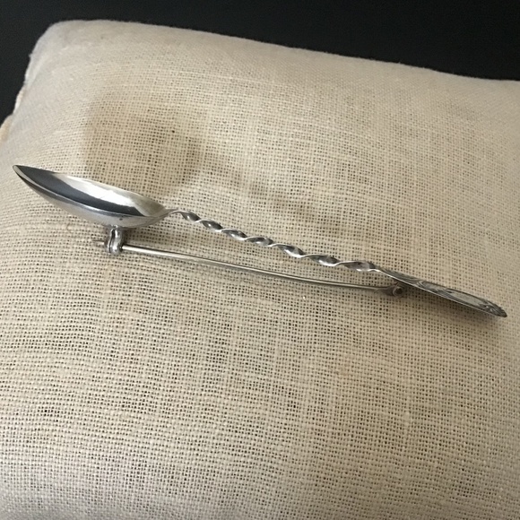 Sterling Silver Vintage Spoon Brooch Pin - Picture 12 of 15